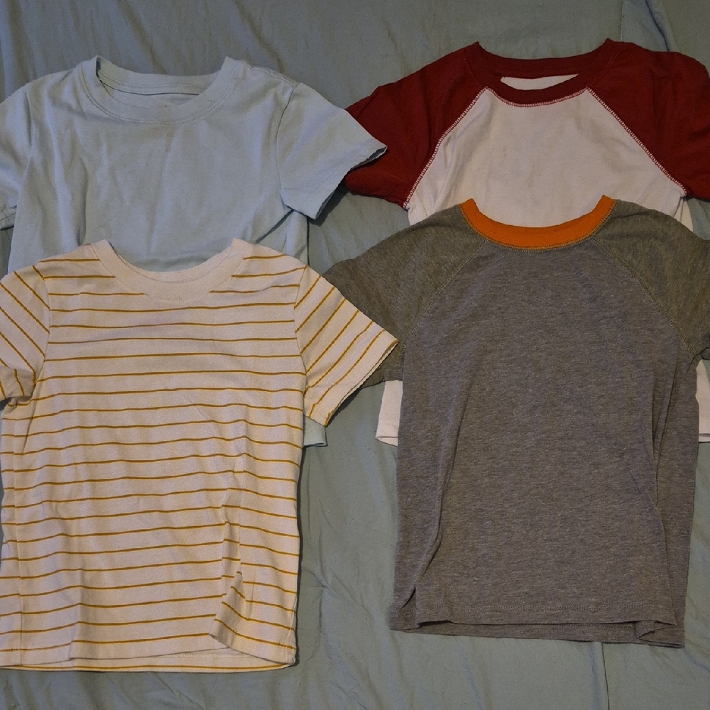 4 Cat&Jack T-Shirts Size 4T